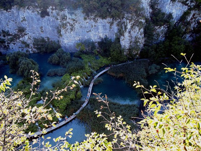 z góry, kładka widokowa, plitwickie jeziora